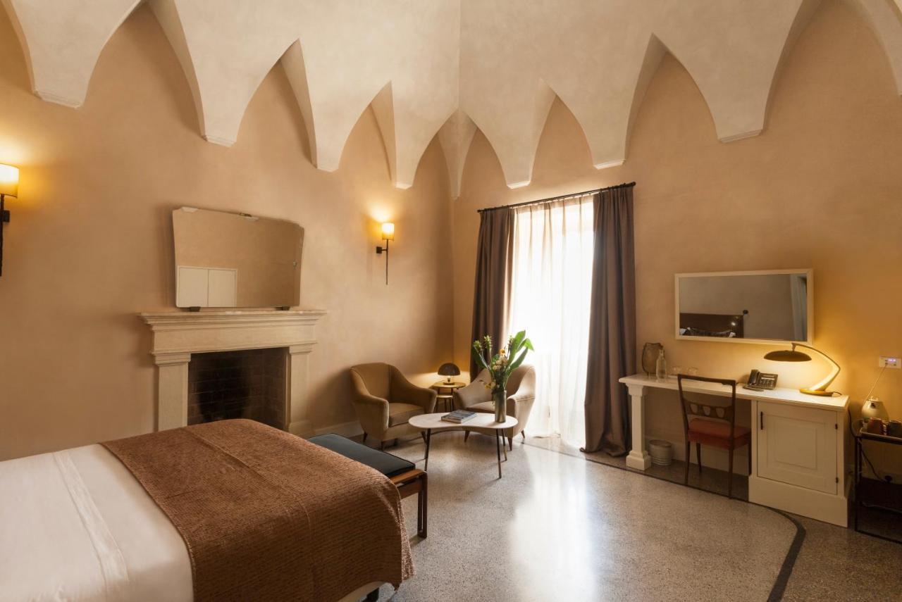 Palazzo Maresgallo Suites & Spa Lecce Eksteriør billede